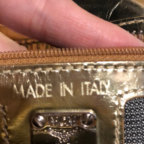 MCM New made in Italy 🦄 - Picture 10 of 13